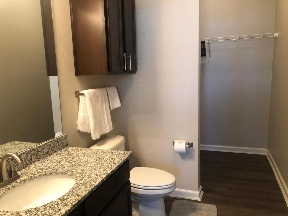 Spacious Furnished Resort Style Apartments Tomball Rom bilde
