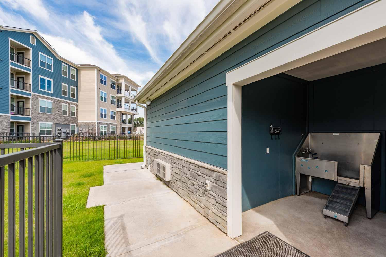 Spacious Furnished Resort Style Apartments Tomball Eksteriør bilde